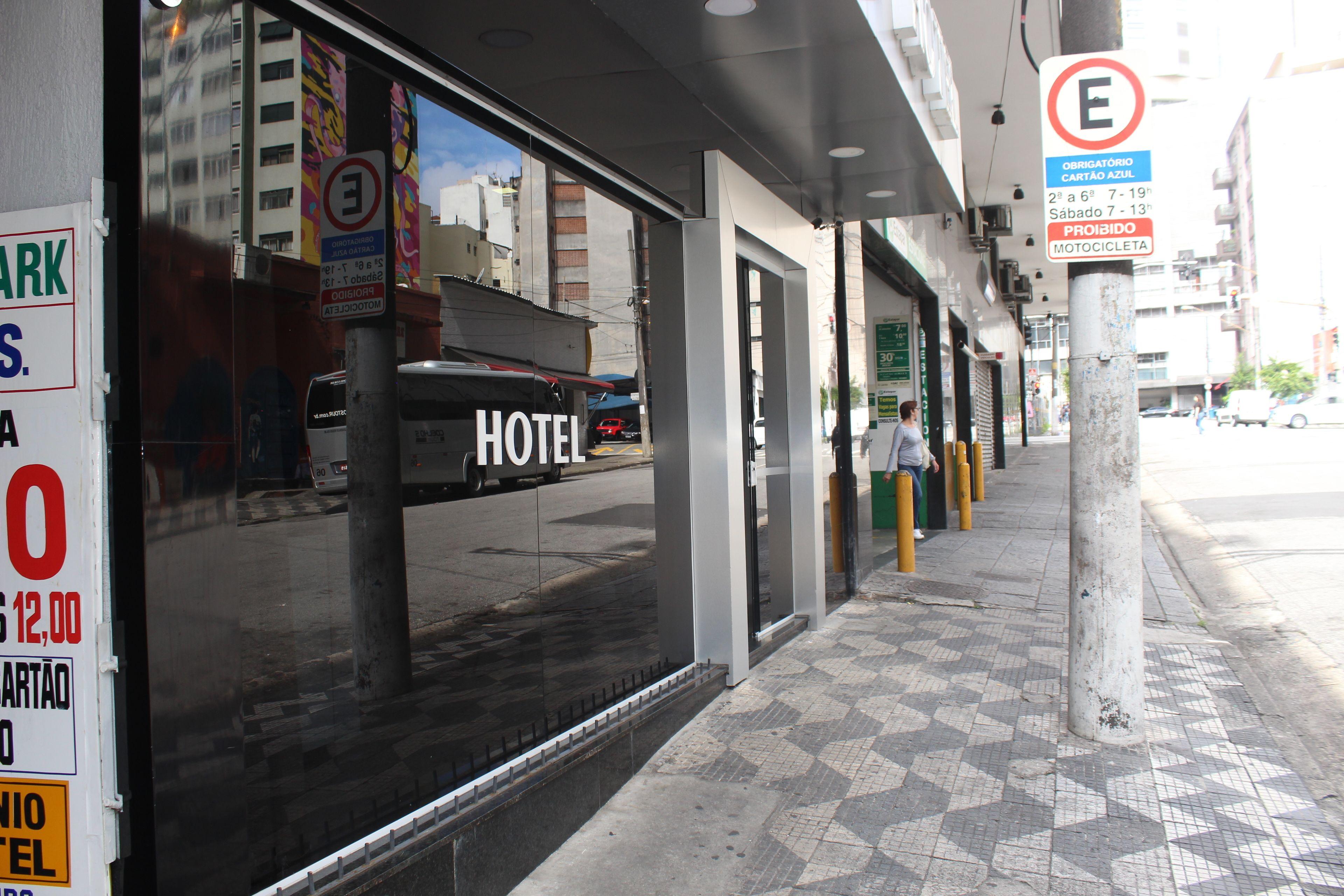 Gran Palazzo Hotel - 2 Min Do Metro Republica — Photos 1